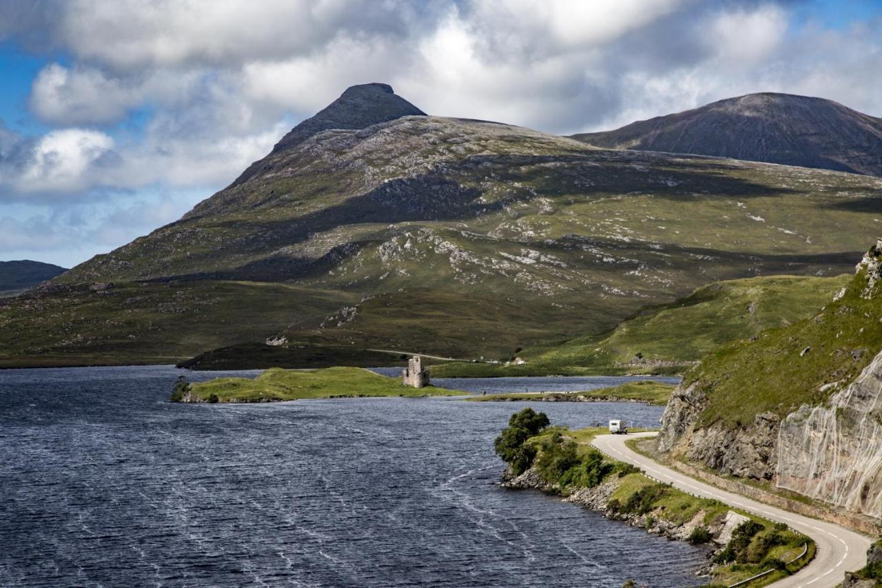 West Horizon Holiday Cottage Lochinver Buitenkant foto