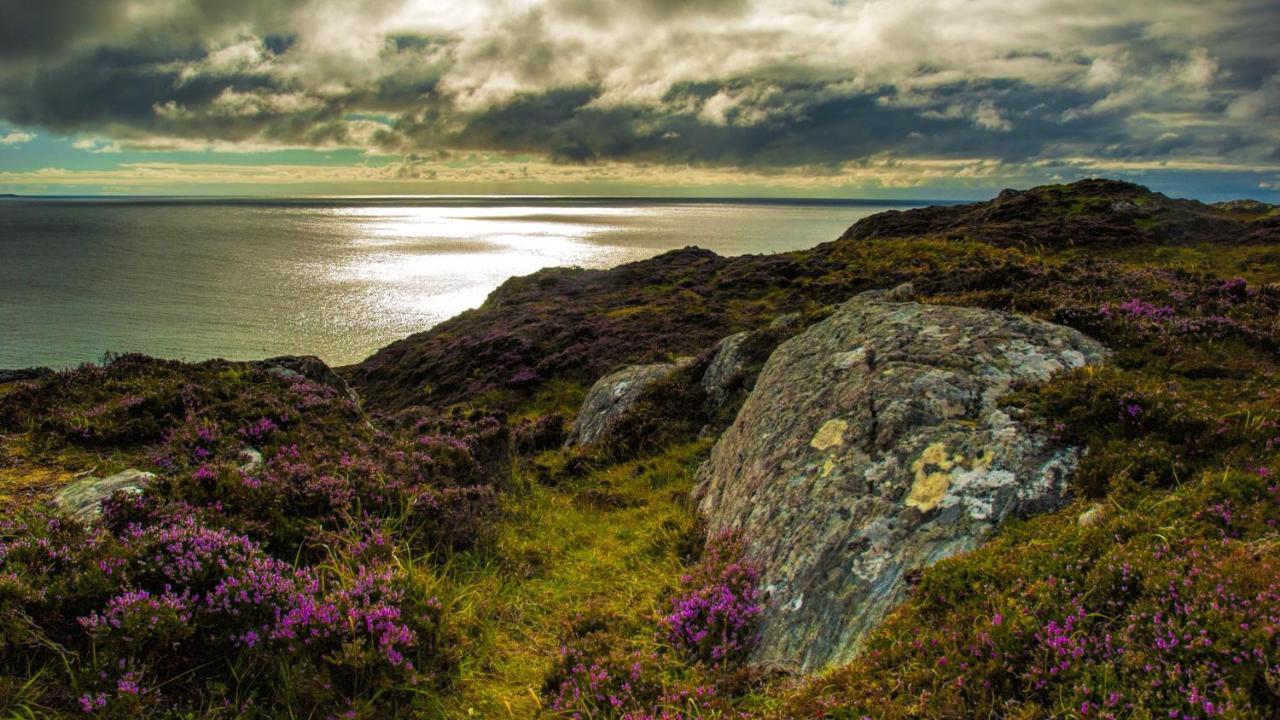 West Horizon Holiday Cottage Lochinver Buitenkant foto