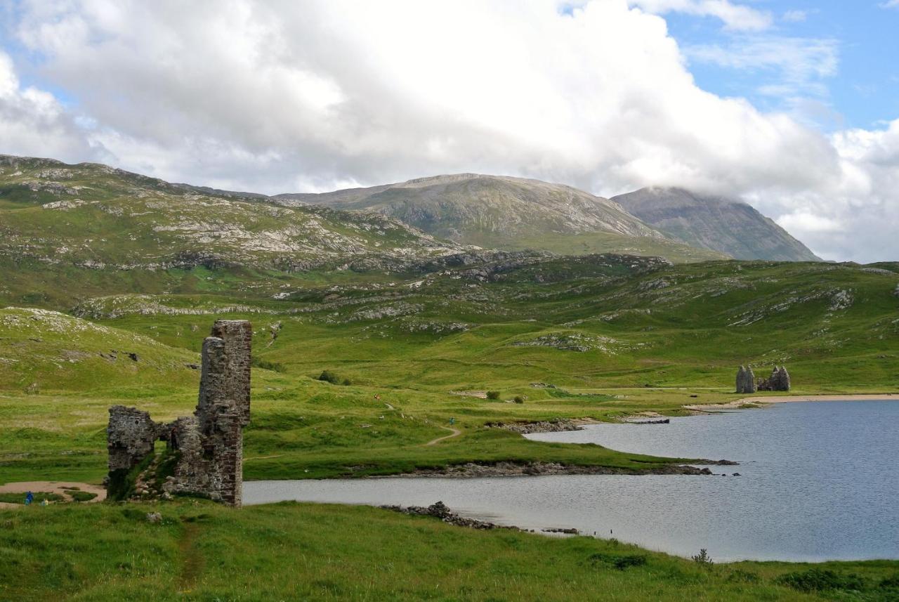 West Horizon Holiday Cottage Lochinver Buitenkant foto