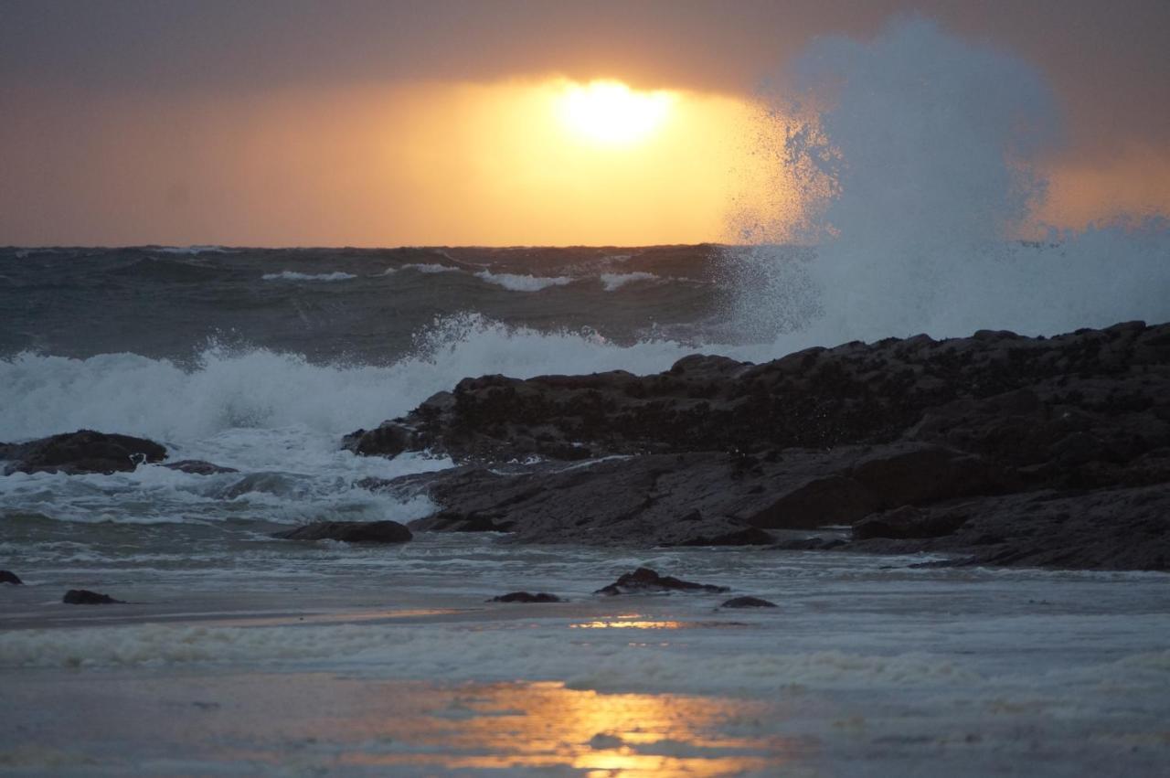 West Horizon Holiday Cottage Lochinver Buitenkant foto
